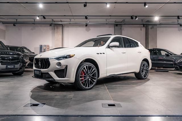 Usata Maserati Levante 581 CV (427 kW) 2020 Bianco SUV