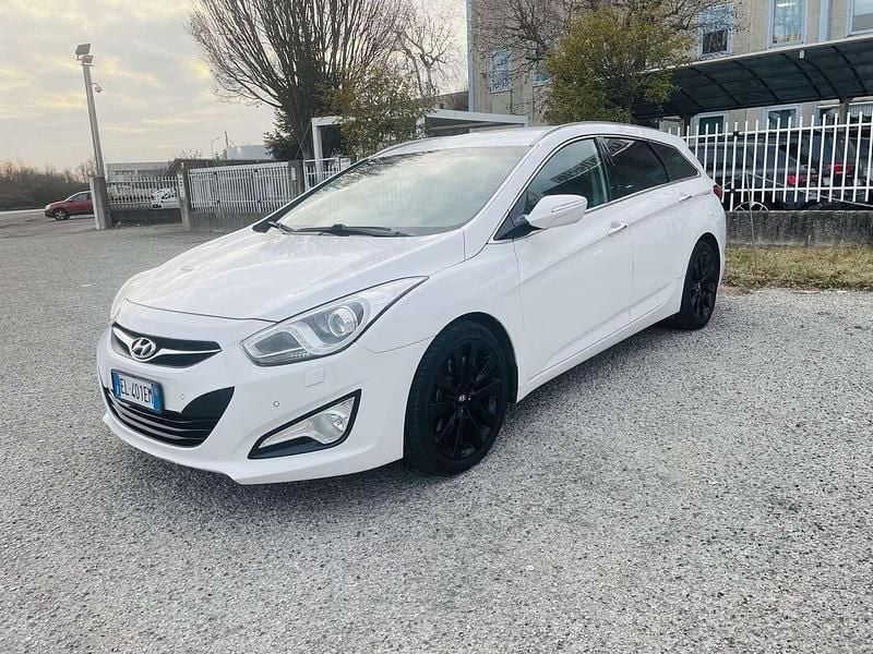 Usata Hyundai i40 Style 136 CV (100 kW) 2012 Other Station wagon