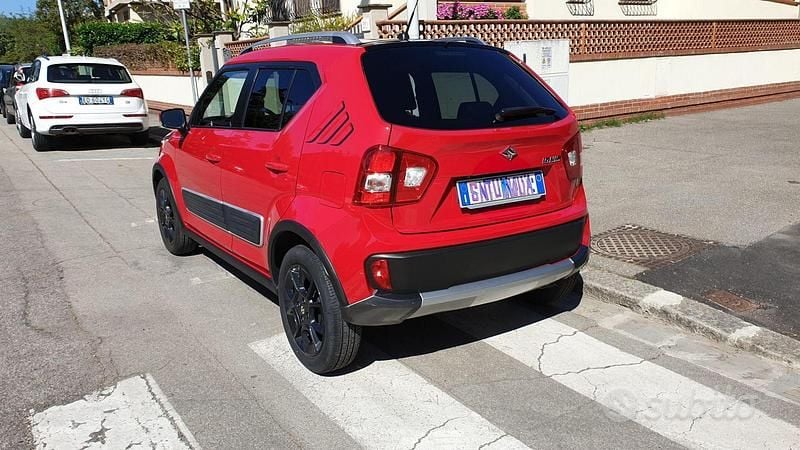 Usata Suzuki Ignis 90 CV (66 kW) 2017 Rosso SUV