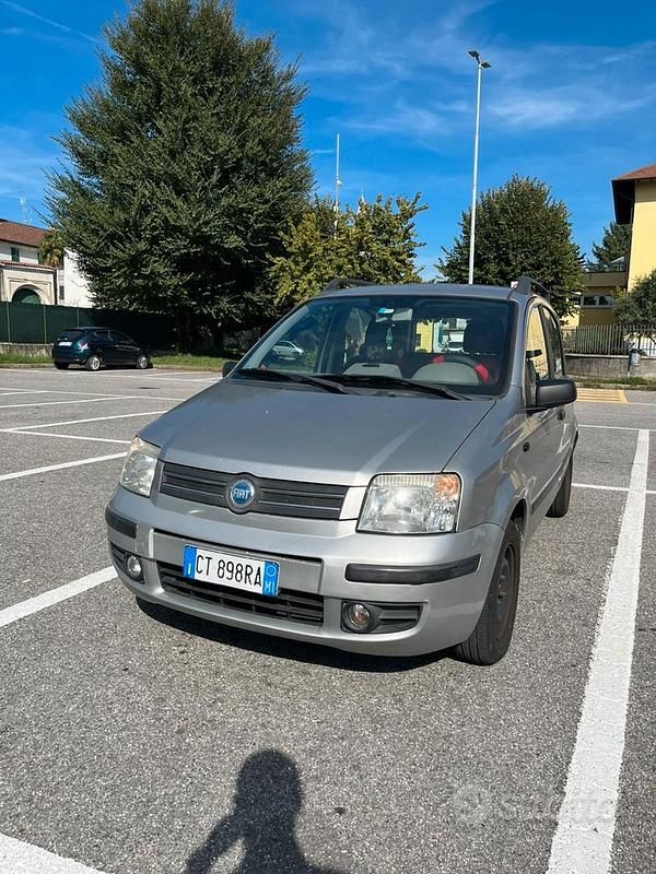 Usata Fiat Panda 60 CV (44 kW) 2004 Utilitaria