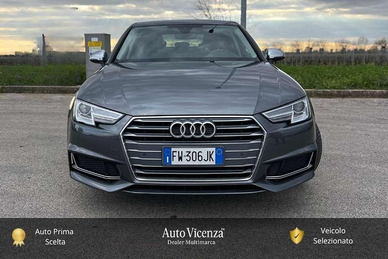 Usata Audi A4 Ambiente 150 CV (110 kW) 2019 Grigio Berlina