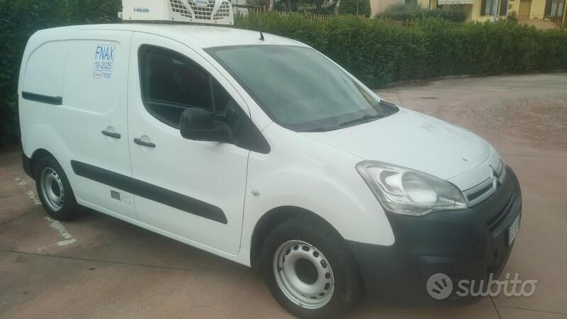 Usata Citroën Berlingo 99 CV (72 kW) 2016 Bianco Monovolume