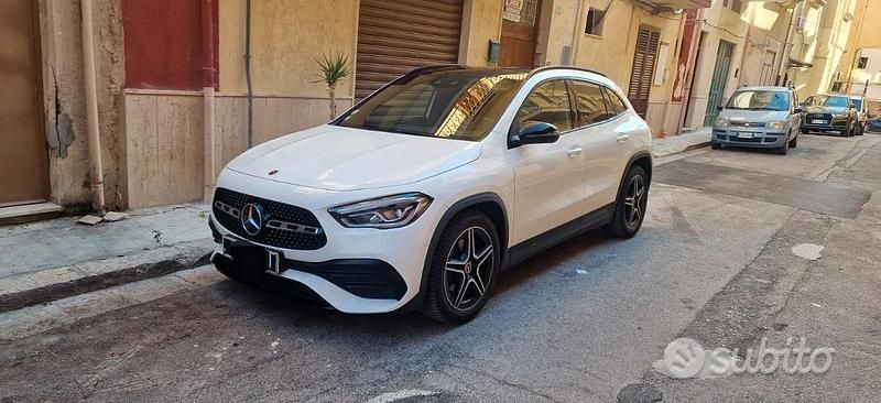 Usata Mercedes GLA200 AMG line 150 CV (110 kW) 2021 Bianco SUV