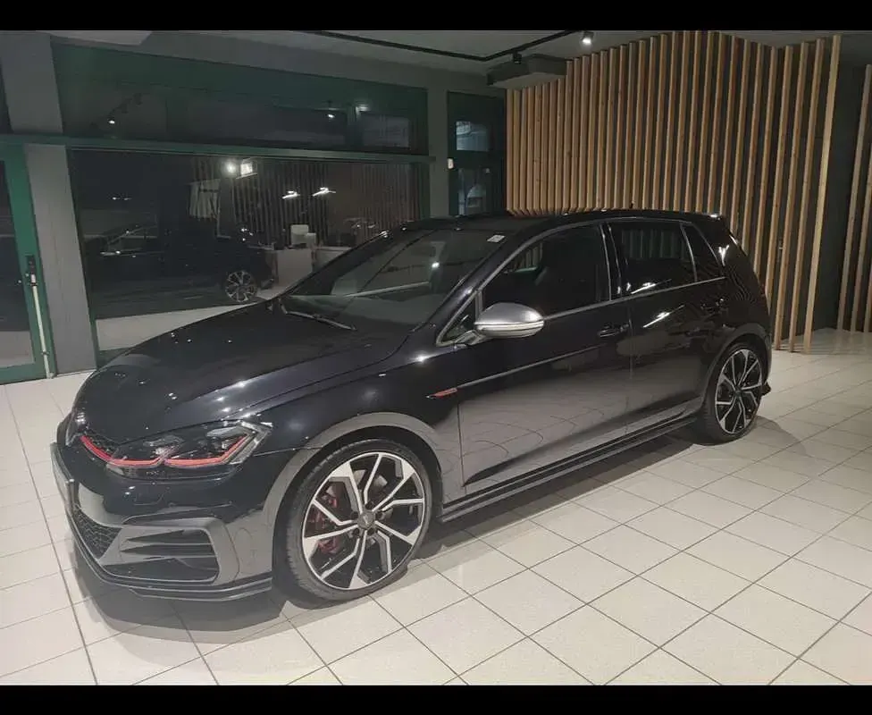 Usata VW Golf VII GTI 245 CV (180 kW) 2019 Berlina