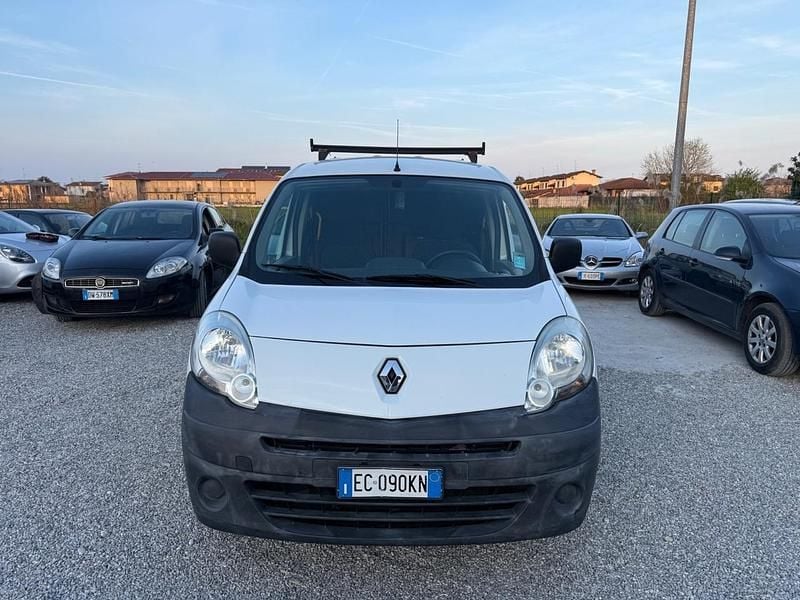 Usata Renault Kangoo 105 CV (77 kW) 2010 Bianco Monovolume