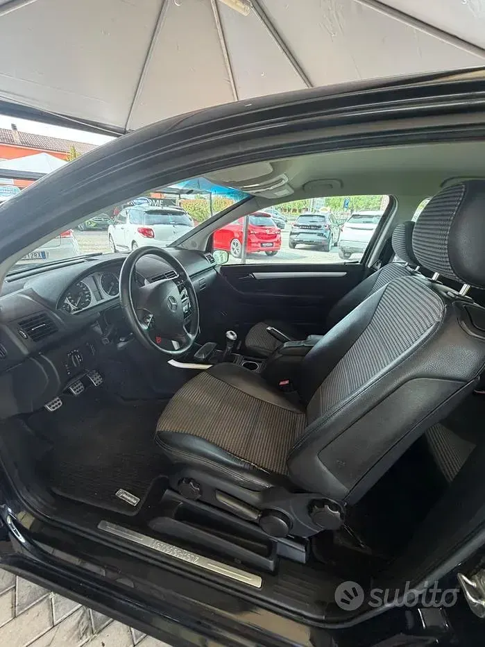 Usata Mercedes A170 Avantgarde 116 CV (85 kW) 2006 Nero Coupé