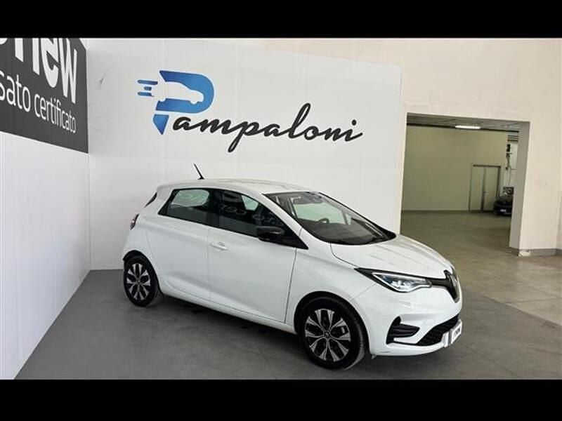 Usata Renault Zoe Zen 100 kW (136 CV) 2022 Bianco Utilitaria