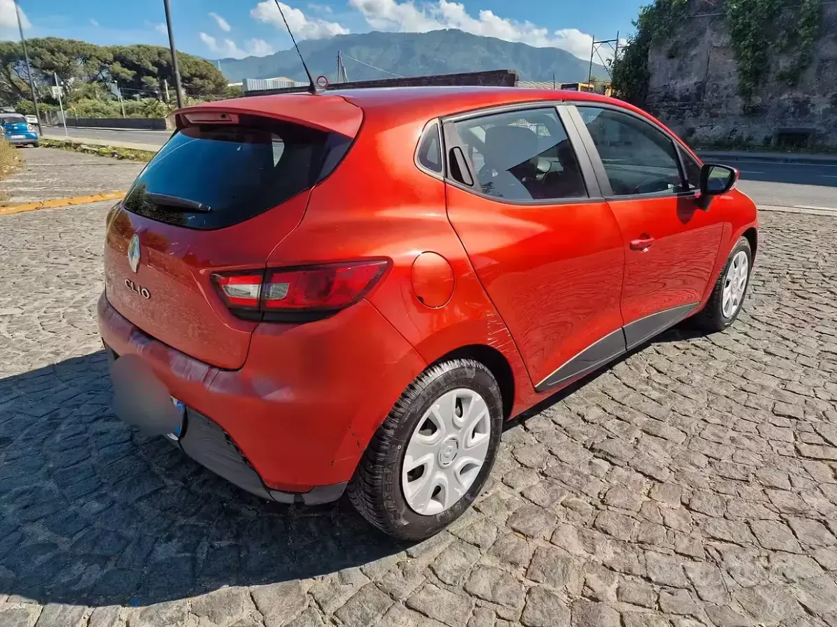 Usata Renault Clio IV 72 CV (52 kW) 2014 Rosso Berlina