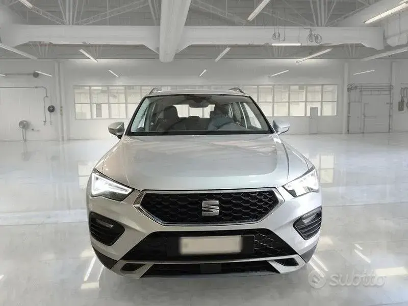 Usata Seat Ateca Business 150 CV (110 kW) 2023 Grigio SUV