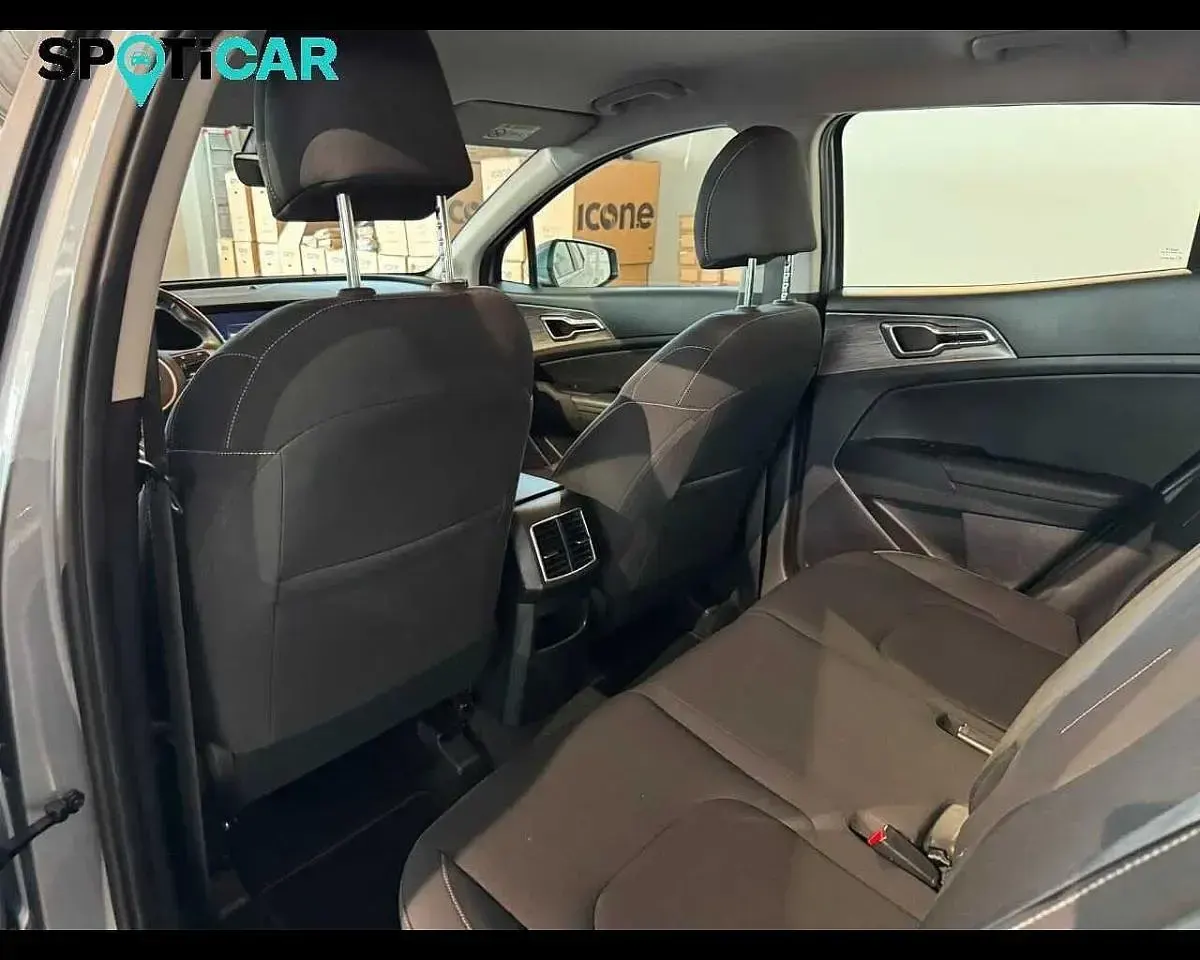 Usata Kia Sportage 136 CV (100 kW) 2023 Argento SUV