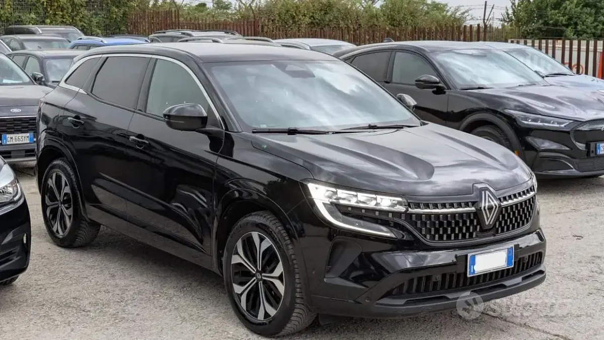 Usata Renault Austral 129 CV (94 kW) 2024 Nero SUV