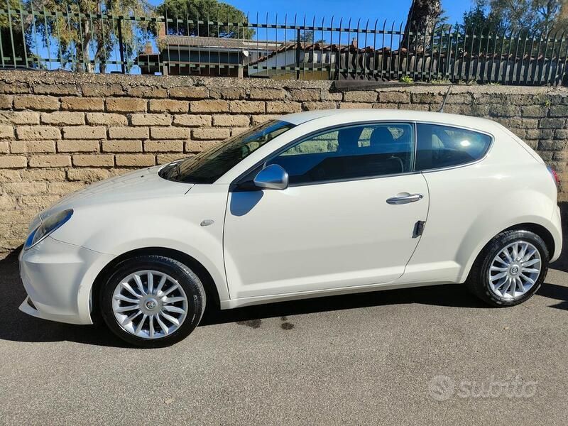 Usata Alfa Romeo MiTo 78 CV (57 kW) 2017 Bianco Utilitaria