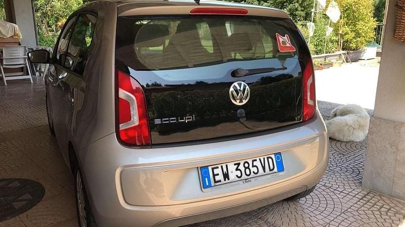 Usata VW up! 68 CV (50 kW) 2014 Utilitaria