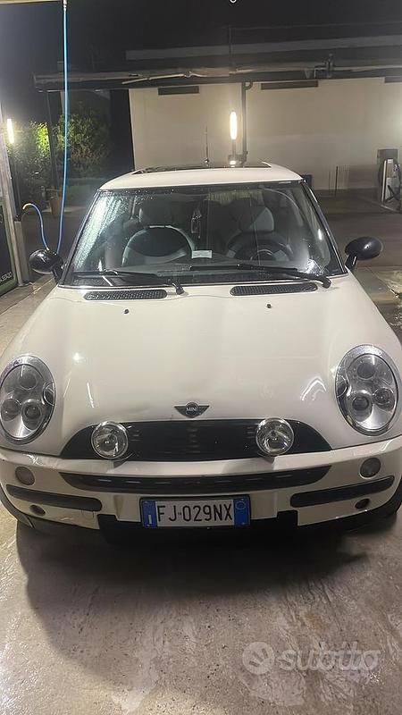Usata Mini One D 75 CV (55 kW) 2004 Bianco Utilitaria