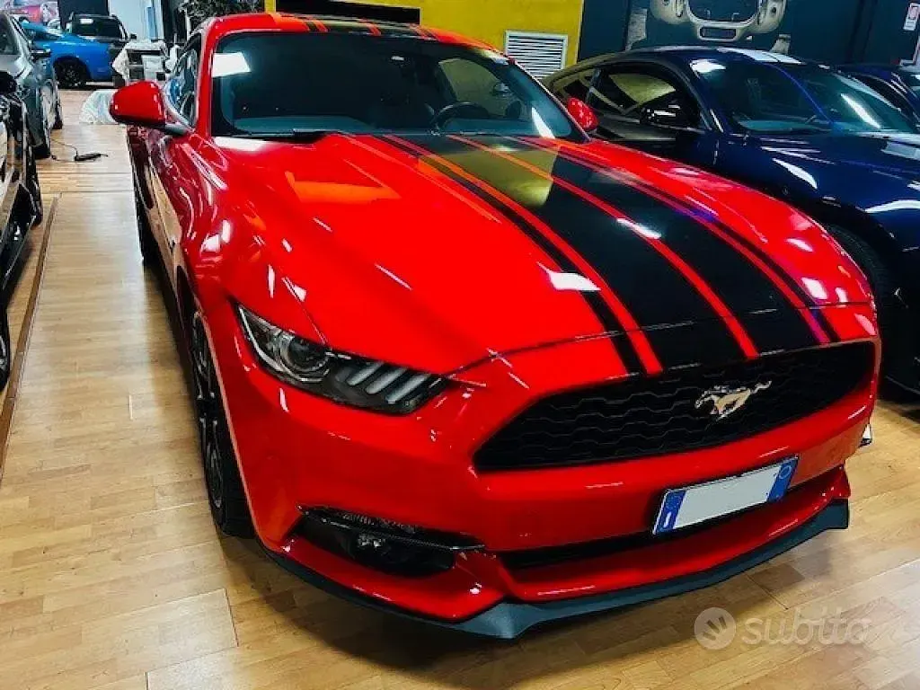 Usata Ford Mustang Fastback 317 CV (233 kW) 2016 Rosso Coupé
