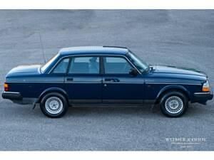 Usata Volvo 240 131 CV (96 kW) 1992 Blu Berlina