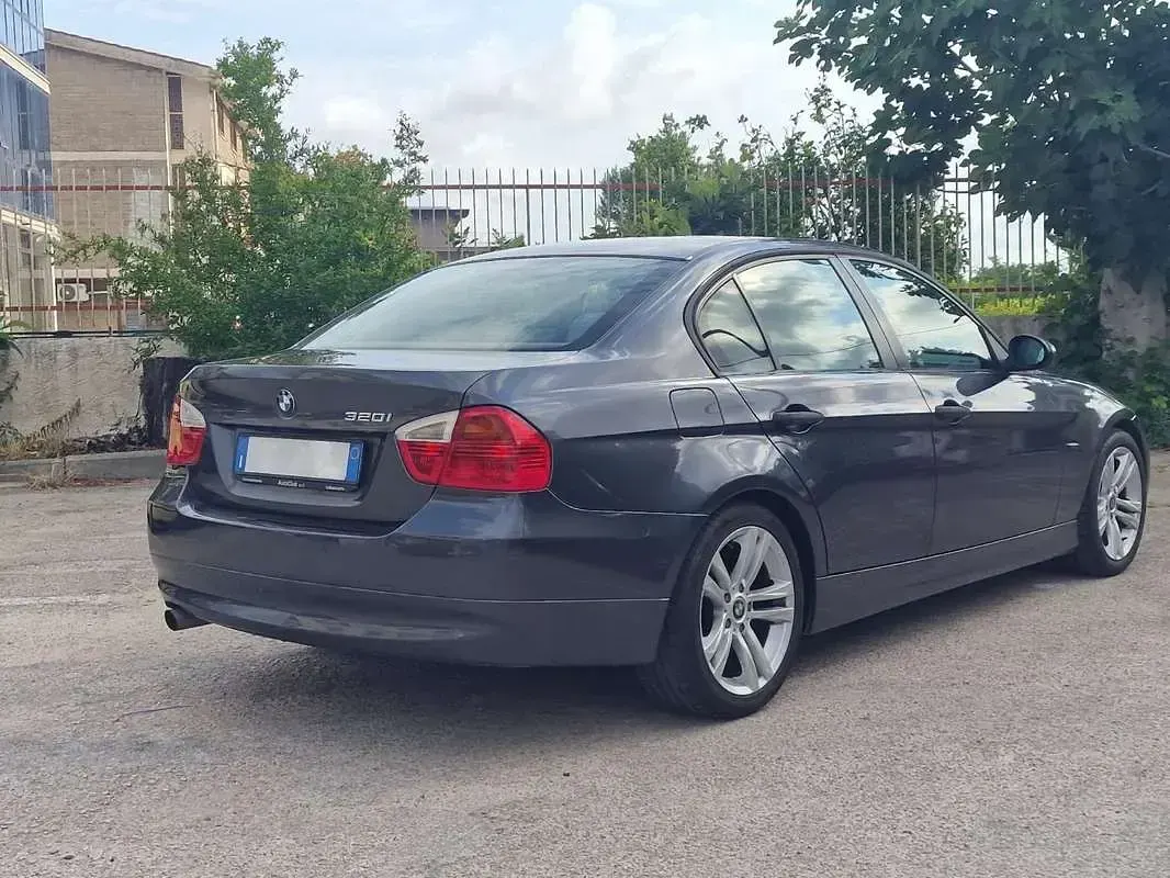 Usata BMW 320 150 CV (110 kW) 2005 Berlina