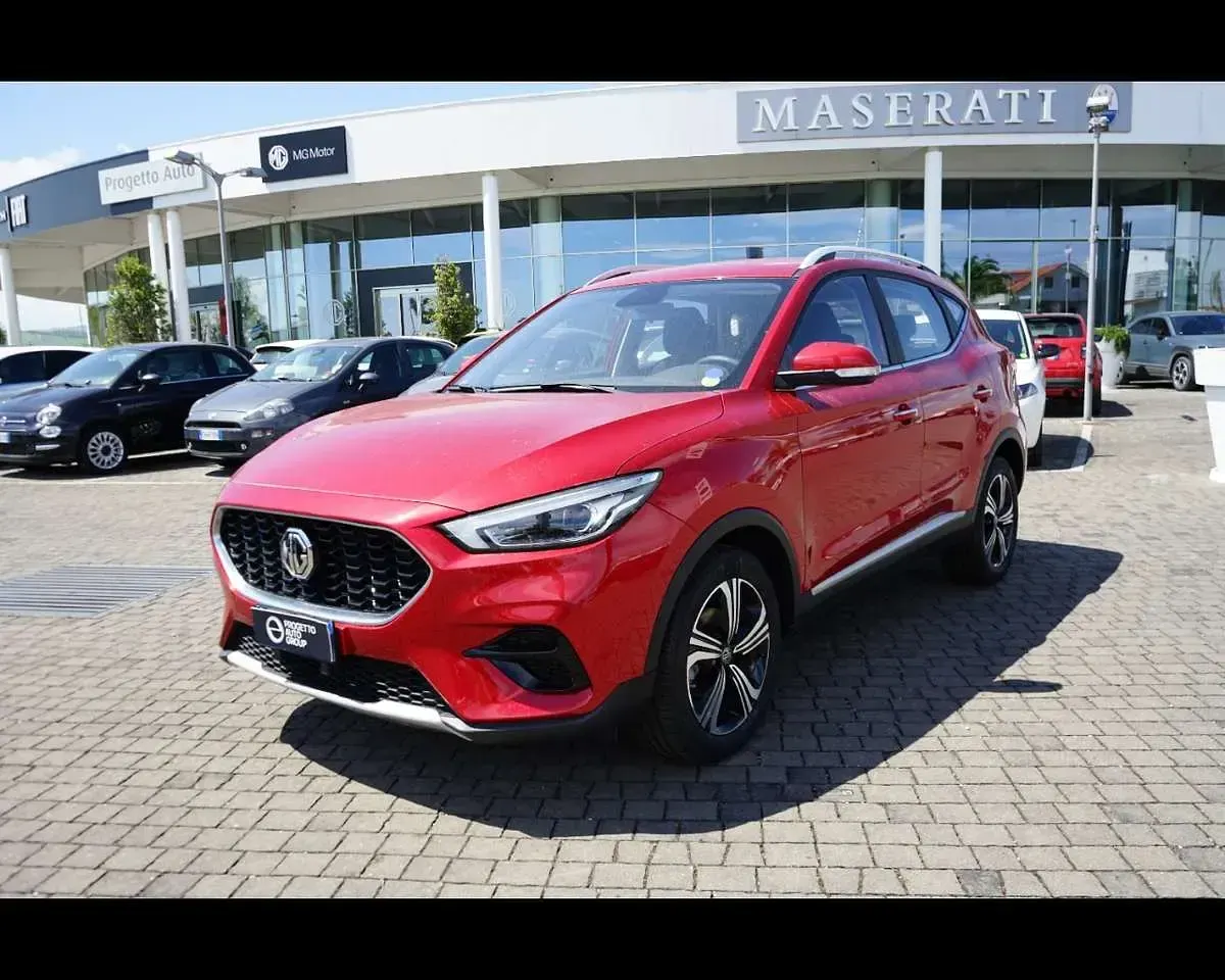 Usata MG ZS Comfort 106 CV (77 kW) 2022 Rosso SUV