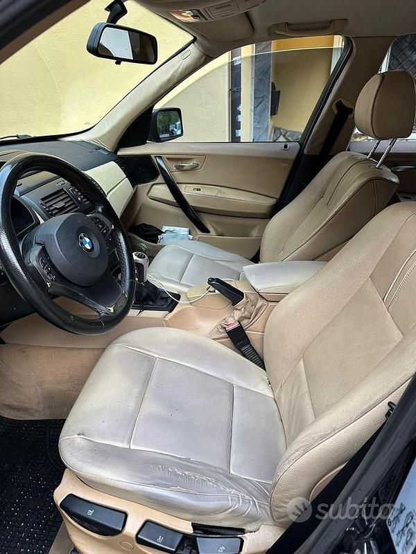 Usata BMW X3 Efficient Dynamics 150 CV (110 kW) 2004 Nero SUV