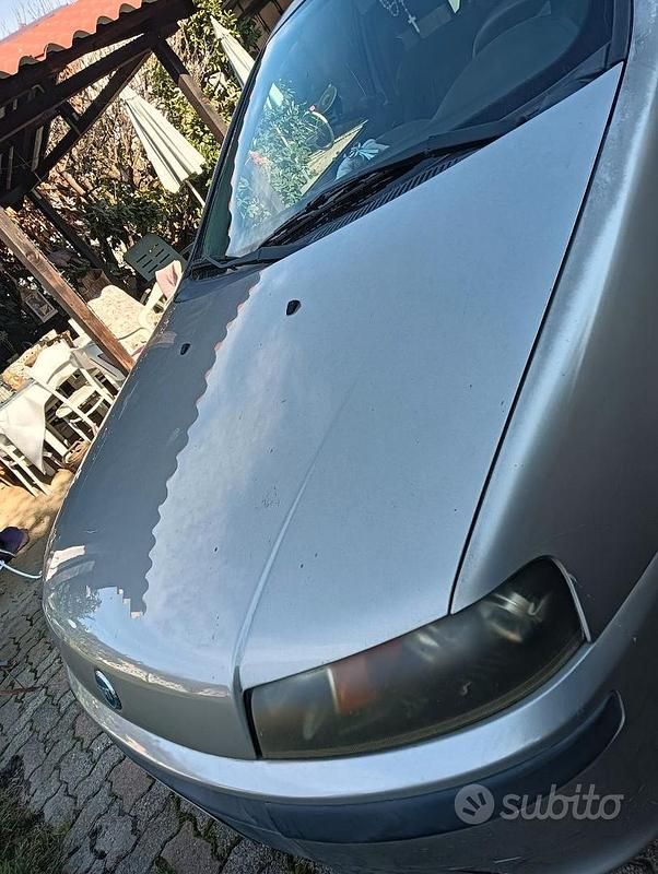Usata Fiat Punto 2000 Grigio Utilitaria