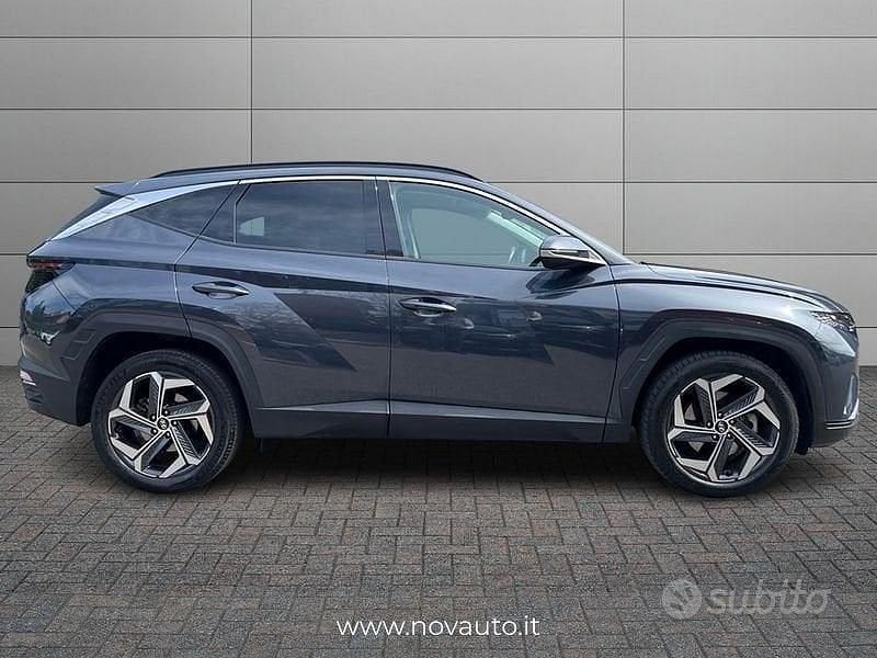 Usata Hyundai Tucson 230 CV (169 kW) 2022 Grigio SUV