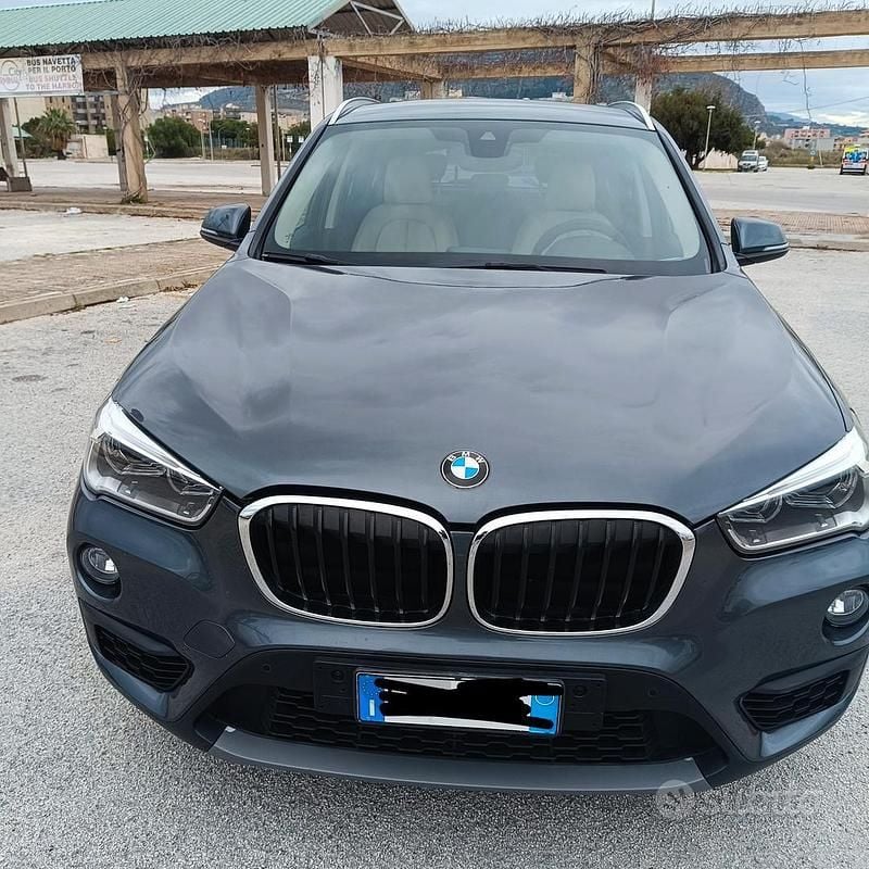 Usata BMW X1 Advantage 150 CV (110 kW) 2016 Grigio SUV