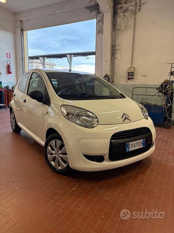 Usata Citroën C1 68 CV (50 kW) 2011 Bianco Utilitaria
