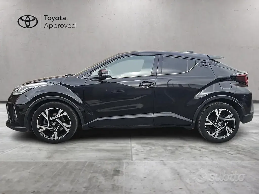 Usata Toyota C-HR Trend 122 CV (89 kW) 2022 Nero SUV