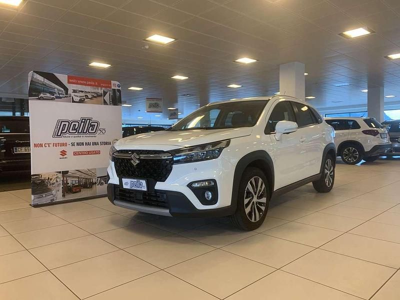 Bianco Usata 2023 Suzuki SX4 S-Cross SUV | 20.900 € (Buon prezzo) - Immagine 1/4