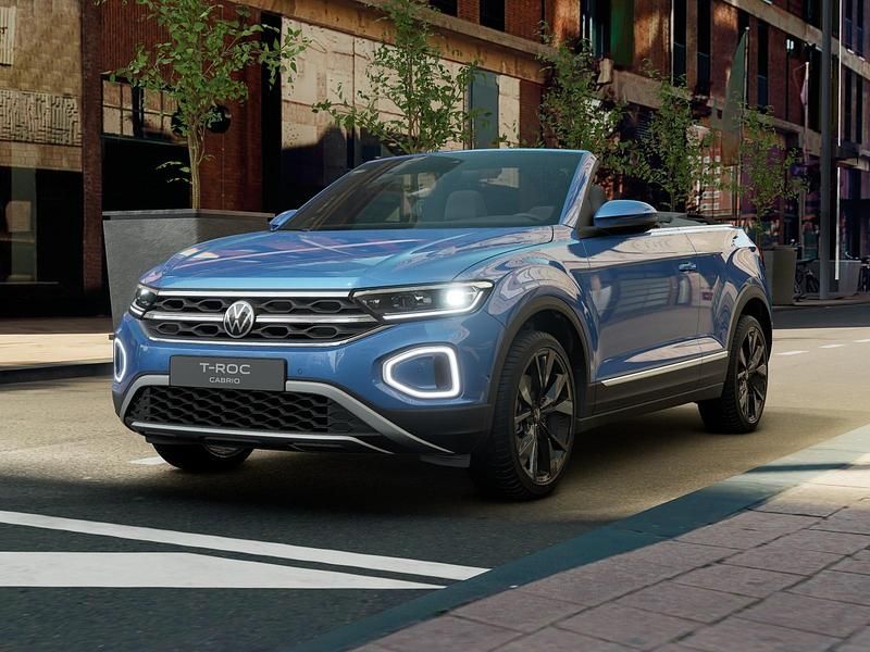 Usata VW T-Roc Style 110 CV (80 kW) 2024 Ravenna blue metallizzato SUV