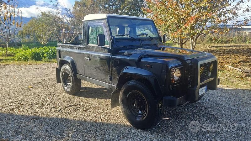 Usata Land Rover Defender 2005 Nero SUV