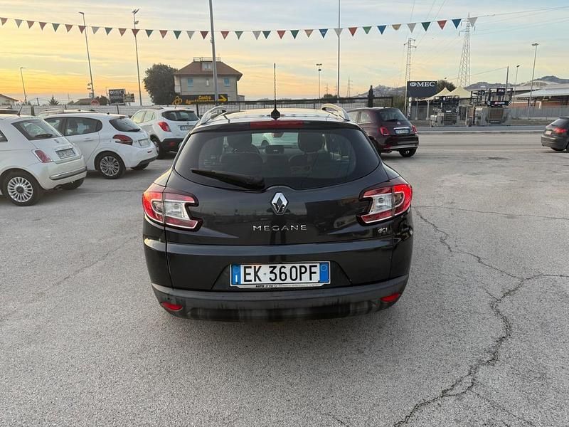 Usata Renault Mégane GT Line GT-Line 110 CV (80 kW) 2011 Grigio Station wagon