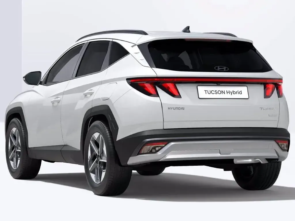 Nuova Hyundai Tucson 239 CV (175 kW) 2026 Shimmering silver SUV