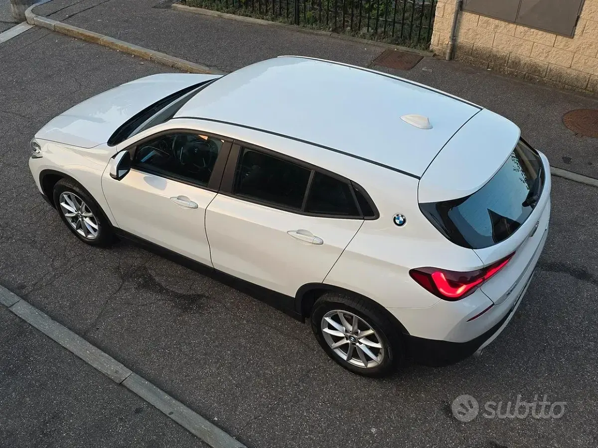 Usata BMW X2 Efficient Dynamics 116 CV (85 kW) 2022 Bianco SUV