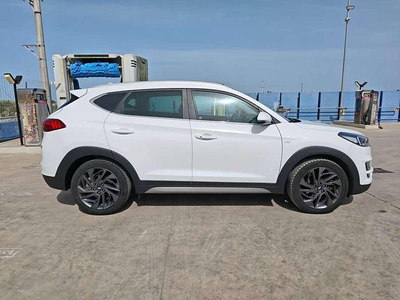 Bianco Usata 2019 Hyundai Tucson SUV | 14.800 € (Super prezzo) - Immagine 1/4