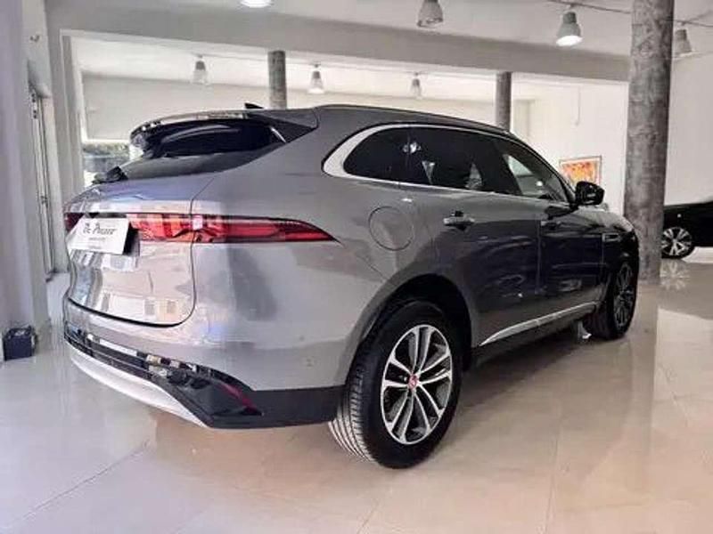Usata Jaguar F-Pace SE 204 CV (150 kW) 2021 Grigio SUV