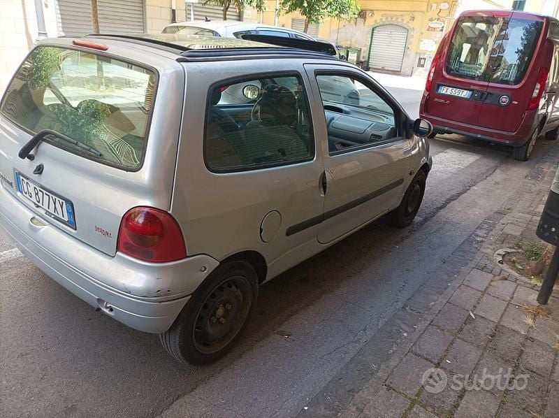 Usata Renault Twingo 75 CV (55 kW) 2003 Grigio Utilitaria