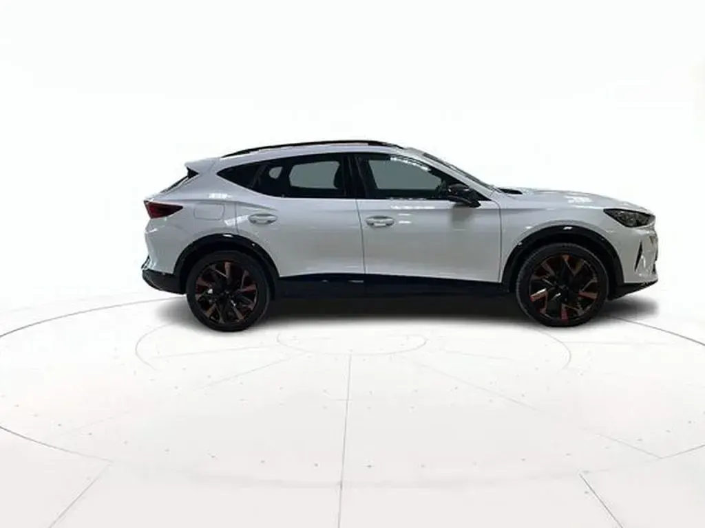 Usata Cupra Formentor 150 CV (110 kW) 2025 Bianco pastello SUV