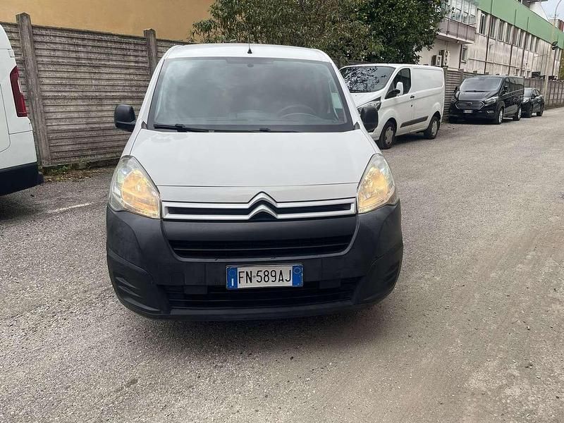 Bianco Usata 2018 Citroën Berlingo Monovolume | 7500 € (Super prezzo) - Immagine 1/4