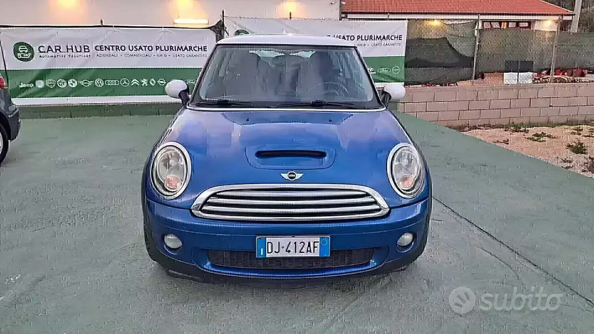 Usata Mini Cooper D Chili 109 CV (80 kW) 2008 Blu Utilitaria