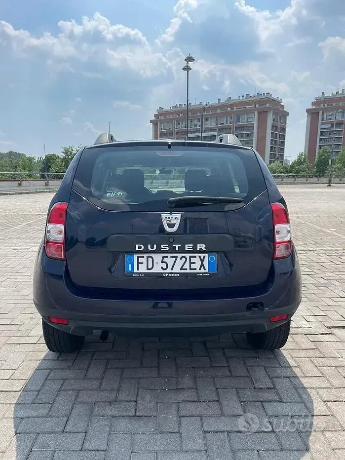 Usata Dacia Duster Ambiance 109 CV (80 kW) 2016 Blu SUV
