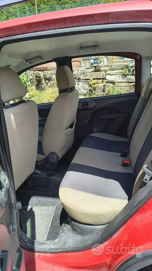 Usata Fiat Panda 4x4 60 CV (44 kW) 2007 Rosso Utilitaria