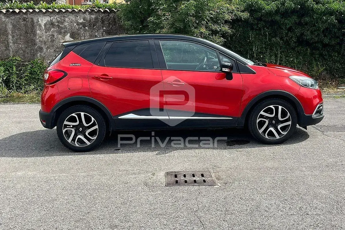 Usata Renault Captur 90 CV (66 kW) 2015 Rosso SUV