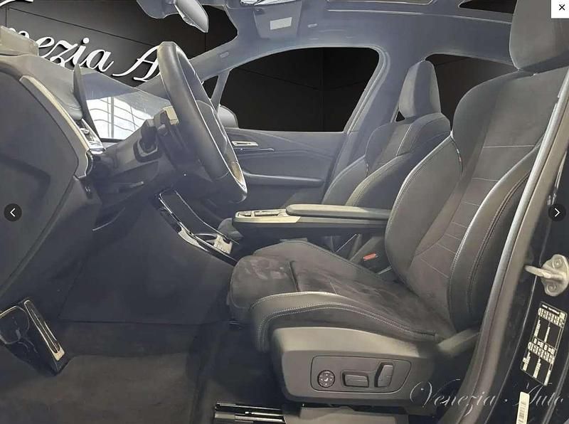 Usata BMW 220 Active Tourer M Sport 170 CV (125 kW) 2025 Nero Monovolume