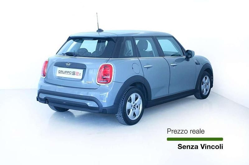 Usata Mini ONE 75 CV (55 kW) 2021 Grigio Utilitaria