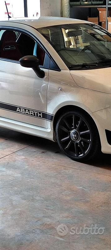 Usata Abarth 595 Turismo 165 CV (121 kW) 2017 Bianco Berlina