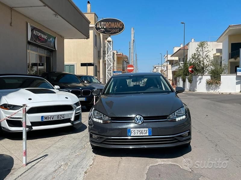 Usata VW Golf VII Executive 116 CV (85 kW) 2018 Grigio Berlina