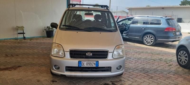 Usata Suzuki Wagon R GL 69 CV (50 kW) 2004 Grigio Monovolume