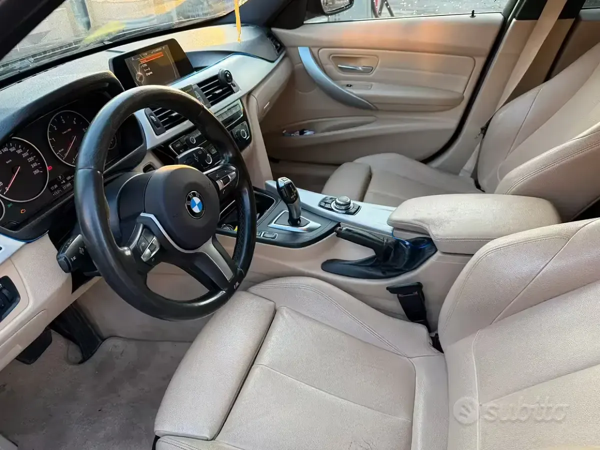Usata BMW 318 150 CV (110 kW) 2016 Nero Berlina