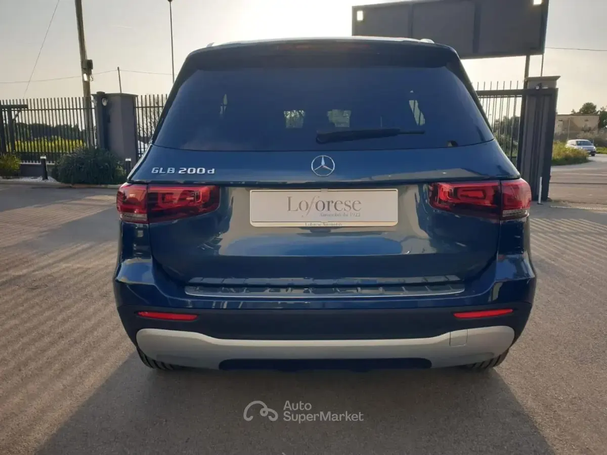 Occasion Mercedes GLB200 150 ch (110 kW) 2021 Bleue SUV